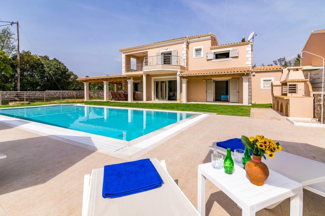 Pouládes Villa Johnnie מראה חיצוני תמונה
