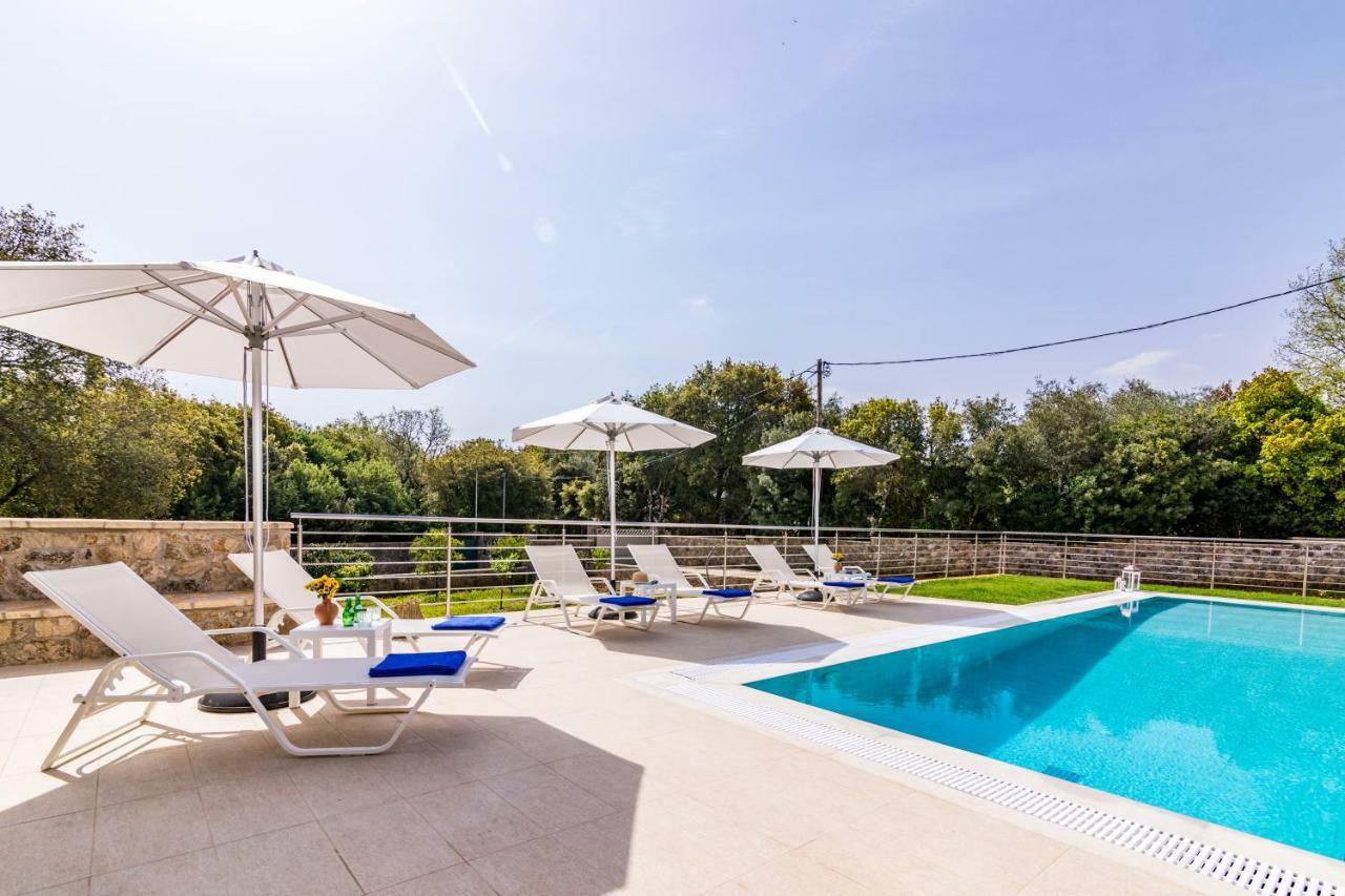 Pouládes Villa Johnnie מראה חיצוני תמונה