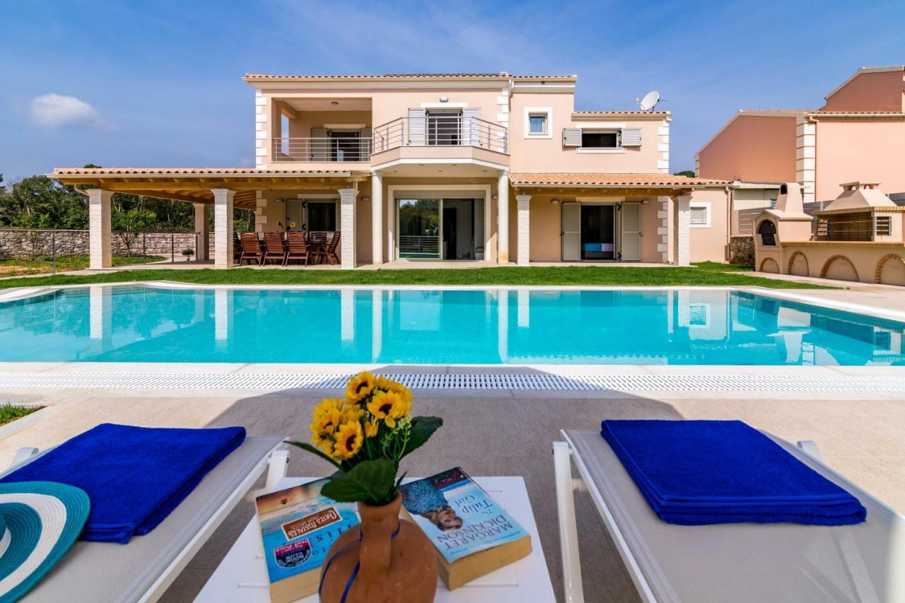 Pouládes Villa Johnnie מראה חיצוני תמונה